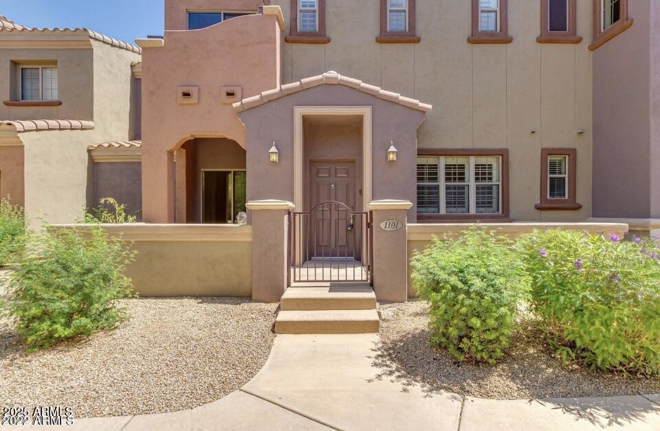 3935 E Rough Rider Rd in Phoenix, AZ - Building Photo