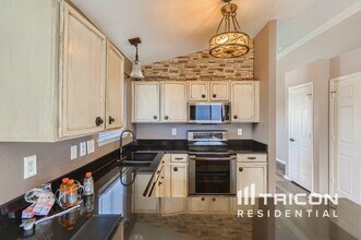 21898 E Alamo Ln in Centennial, CO - Building Photo - Building Photo