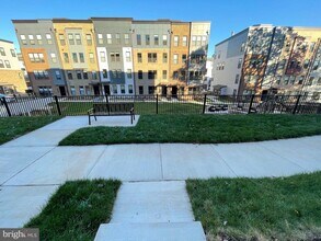 4161 Red Mulberry Dr in Fairfax, VA - Building Photo - Building Photo