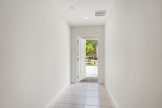 1853 22nd Ave in Vero Beach, FL - Building Photo - Building Photo