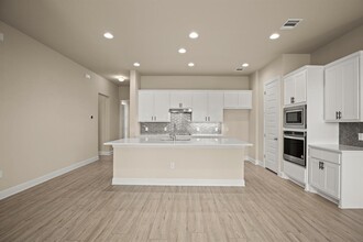 709 Pinnacle View Dr in Georgetown, TX - Building Photo - Building Photo