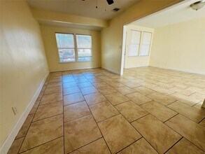 6729 Lodge St in Houston, TX - Building Photo - Building Photo