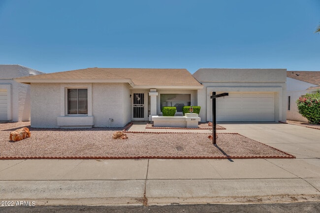 property at 3309 E Siesta Ln