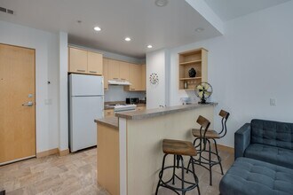 309 W Washington Ave in Madison, WI - Building Photo - Building Photo