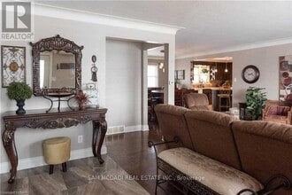 7003 Ann St in Niagara Falls, ON - Building Photo - Building Photo