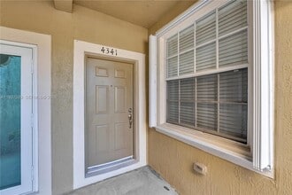 4341 SW 131st Ln in Miramar, FL - Building Photo - Building Photo
