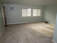 811 N 6th St in Red Oak, IA - Building Photo - Interior Photo