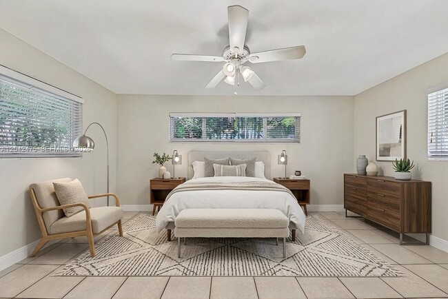 property at 606 SW 16th St
