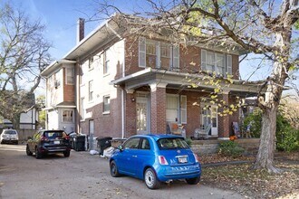2111 Belmont Blvd in Nashville, TN - Building Photo - Building Photo