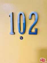 1833 Normandie Ave in Los Angeles, CA - Building Photo - Building Photo