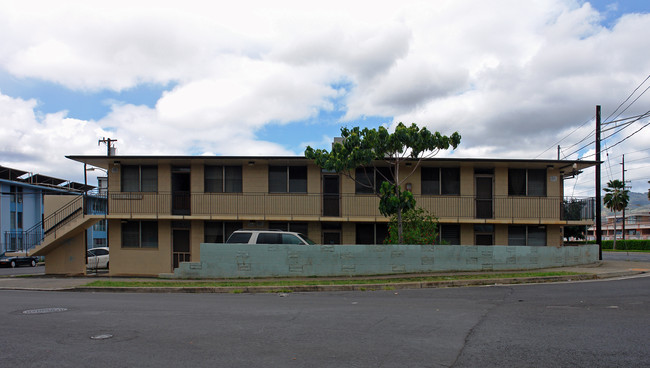 94-142 Pupupuhi St in Waipahu, HI - Foto de edificio - Building Photo