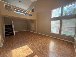 1520 Imperial Cup Dr in Las Vegas, NV - Foto de edificio - Building Photo