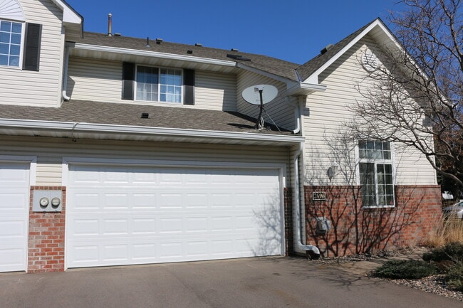 property at 2696 Mallard Dr
