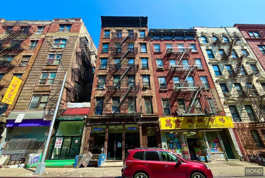164 Mott St in New York, NY - Foto de edificio