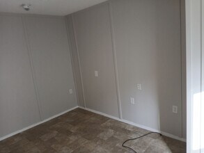 3190 Karen Dr in Naples, FL - Building Photo - Building Photo