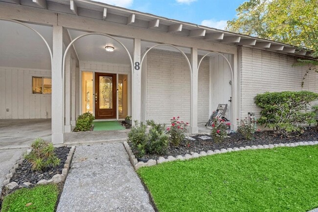 property at 8 Champions Colony E