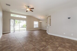10428 Hunters Haven Blvd in Riverview, FL - Building Photo - Building Photo