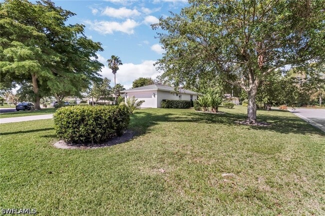 property at 4472 Beechwood Lake Dr