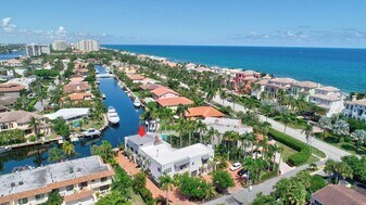 1121 Bel Air Dr in Highland Beach, FL - Building Photo