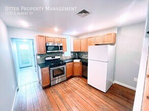 2137 E Albert St in Philadelphia, PA - Building Photo - Building Photo