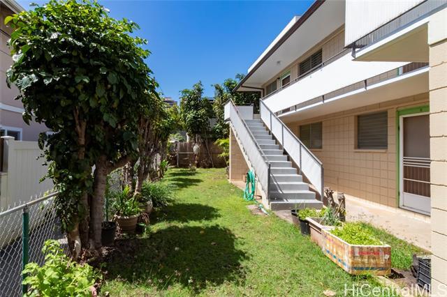 1418 Liholiho St in Honolulu, HI - Building Photo - Building Photo