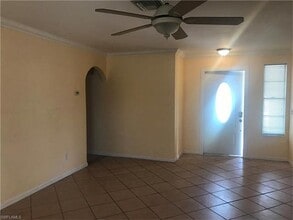 1418 SE 44th St in Cape Coral, FL - Building Photo - Building Photo
