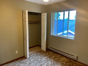 1413 Caledonia St, Unit 1413 in La crosse, WI - Foto de edificio - Building Photo