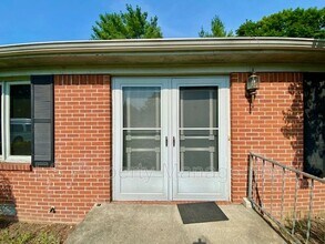 6110 Munsee Ln in Indianapolis, IN - Foto de edificio - Building Photo