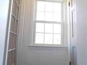 2388 Ashurst Rd-Unit -Upstairs in University Heights, OH - Foto de edificio - Building Photo
