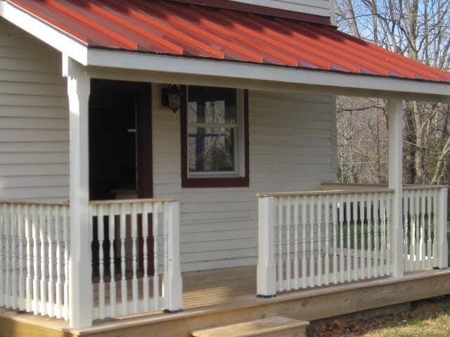property at 1784 Simmons Gap Rd