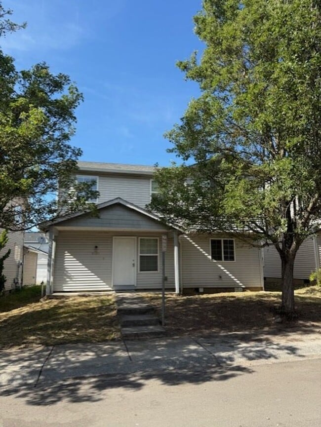 property at 1130 W 30th St