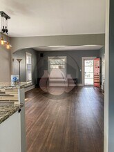 646 Breys Ave NE in Salem, OR - Building Photo - Building Photo