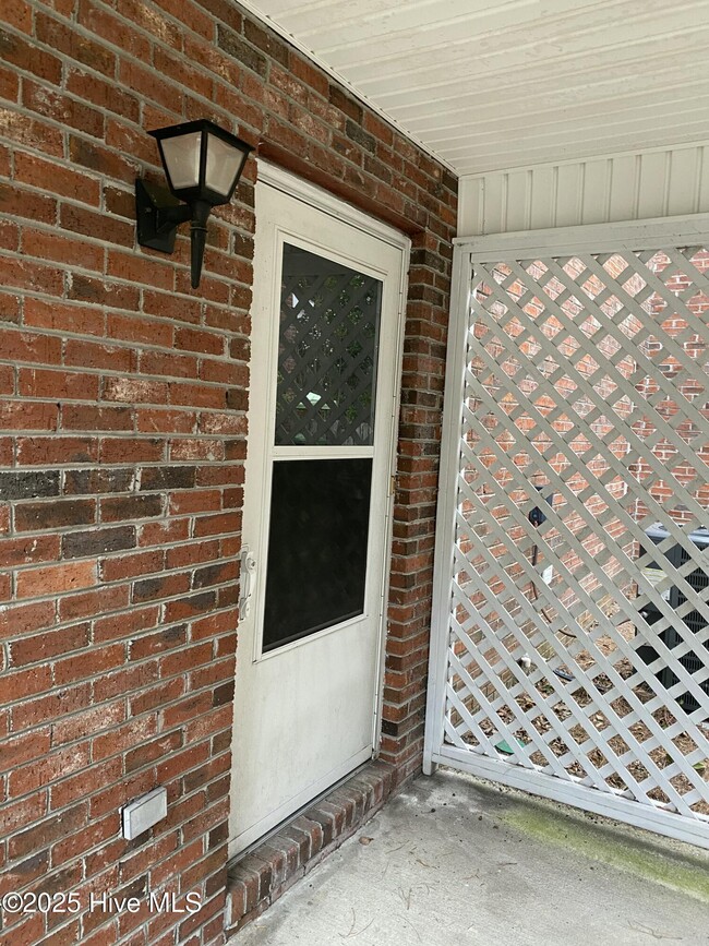 5142 Lamppost Cir in Wilmington, NC - Building Photo - Building Photo