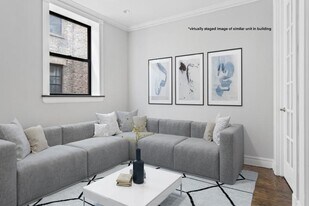 330 E 35th St in New York, NY - Building Photo
