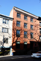 54 Hicks St Apartments