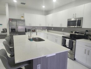 17000 SW 291st St in Homestead, FL - Building Photo - Building Photo