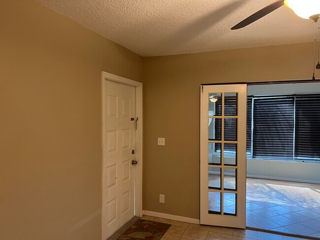 1720 Lakefront Blvd in Fort Pierce, FL - Building Photo - Building Photo