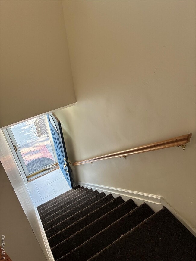 44 Franklin St in East Rockaway, NY - Building Photo - Building Photo