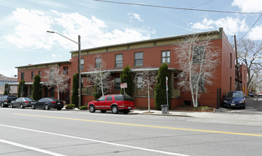 The Homer Condominiums in Denver, CO - Foto de edificio - Building Photo