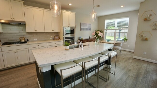 property at 851 Ciderhouse Crest Ct