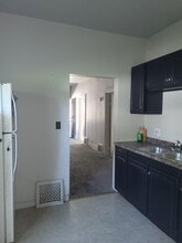 737 E 4th St in Mishawaka, IN - Building Photo - Building Photo