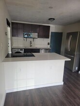 1241 Canton St in Orlando, FL - Building Photo - Building Photo