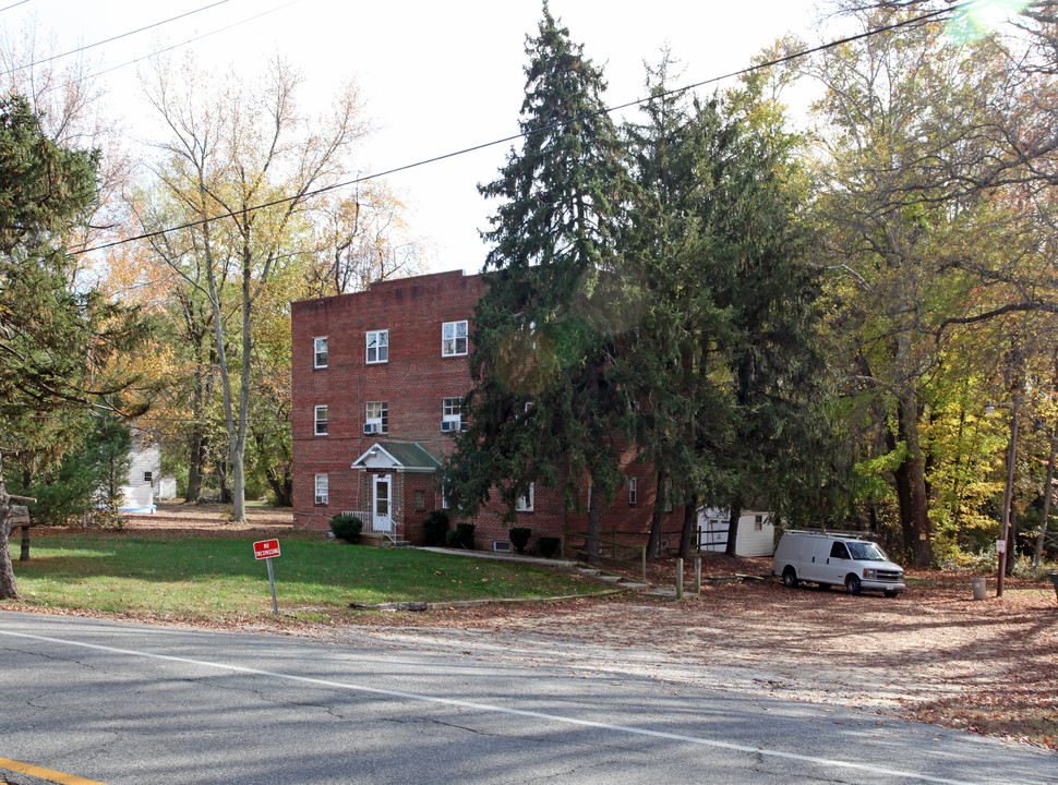 101 E Hawthorne Dr in La Plata, MD - Foto de edificio