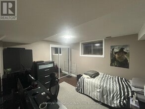 254 Farley Dr in Guelph, ON - Building Photo - Building Photo