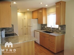 20654 SW Sun Drop Pl in Sherwood, OR - Building Photo - Building Photo