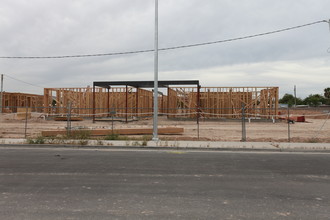 Lubertha Johnson Estates in Las Vegas, NV - Foto de edificio - Building Photo