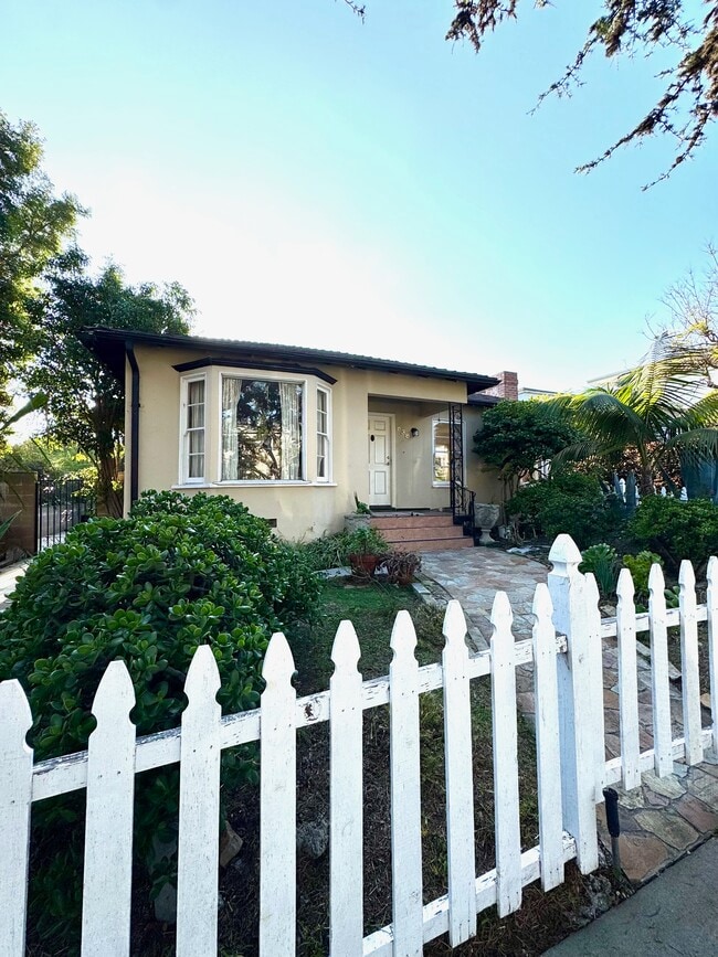 838 14th St, Unit Frnt