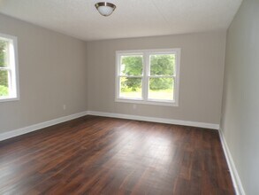 5223 Loop Rd in Birmingham, AL - Building Photo - Building Photo