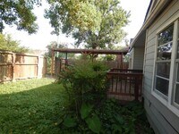 7121 Conley St photo'