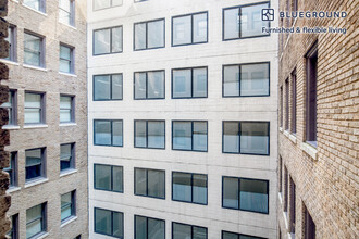 733 15th St NW, Unit FL6-ID112 in Washington, DC - Foto de edificio - Building Photo